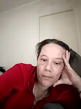 Snapshot of zeousseelphie chatting on October 16, 2025, 9:54 am zeousseelphie online show from October 16, 2025, 9:54 am