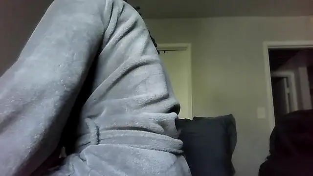 Snapshot of rockjohnson31 chatting on October 23, 2025, 5:33 pm rockjohnson31 online show from October 23, 2025, 5:33 pm