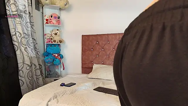 azul honey online show from July 8, 2026, 6:34 pm