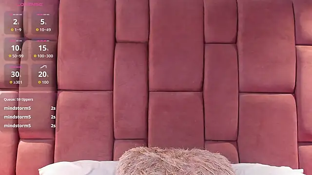 Snapshot of AlannaJonnes chatting on October 26, 2025, 6:36 pm AlannaJonnes online show from October 26, 2025, 6:36 pm