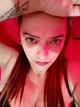 Snapshot of Lady_16 chatting on September 23, 2025, 12:30 pm Lady 16 online show from September 23, 2025, 12:30 pm