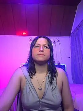 Eymmy 24 online show from November 15, 2025, 3:15 am