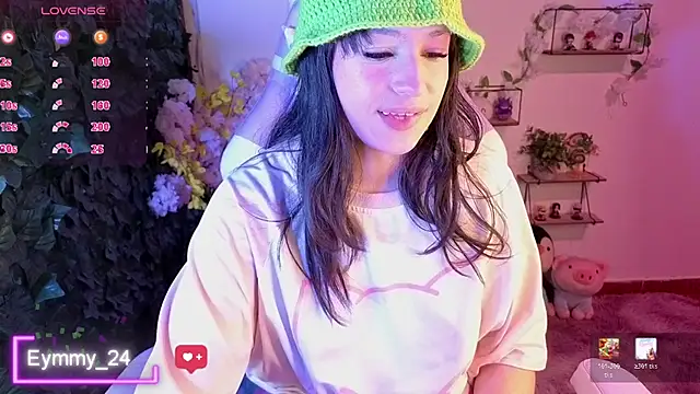 Snapshot of Eymmy_24 chatting on June 12, 2026, 1:37 am Eymmy 24 online show from June 12, 2026, 1:37 am