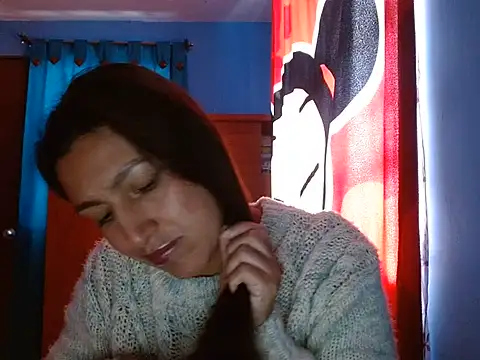 Snapshot of SarahFriendly chatting on June 24, 2026, 3:22 pm SarahFriendly online show from June 24, 2026, 3:22 pm