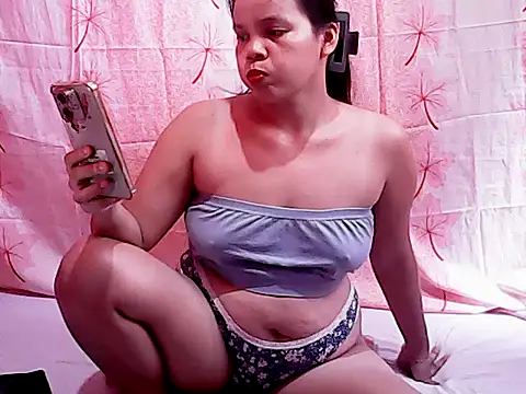 Snapshot of Sexylyka30 chatting on June 26, 2026, 2:38 am Sexylyka30 online show from June 26, 2026, 2:38 am