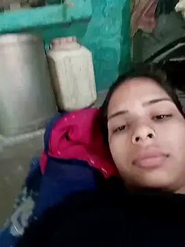 Snapshot of Gulika_Doshi chatting on April 4, 2026, 2:43 am Gulika Doshi online show from April 4, 2026, 2:43 am