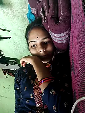 Snapshot of Gulika_Doshi chatting on May 10, 2026, 7:35 am Gulika Doshi online show from May 10, 2026, 7:35 am