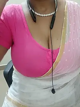 Snapshot of tami_lavanya chatting on May 29, 2026, 2:53 am tami lavanya online show from May 29, 2026, 2:53 am