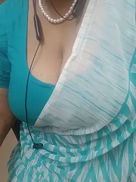 Snapshot of tami_lavanya chatting on June 4, 2026, 9:48 am tami lavanya online show from June 4, 2026, 9:48 am