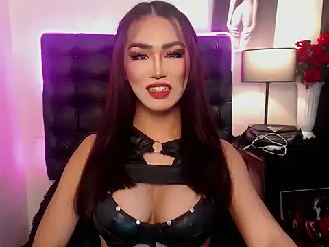 Snapshot of serenitykross chatting on September 13, 2025, 10:20 pm serenitykross online show from September 13, 2025, 10:20 pm