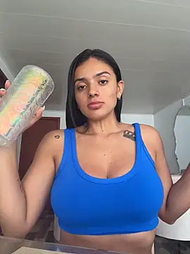 Snapshot of AnaaFaith_ chatting on May 17, 2026, 5:42 pm AnaaFaith online show from May 17, 2026, 5:42 pm
