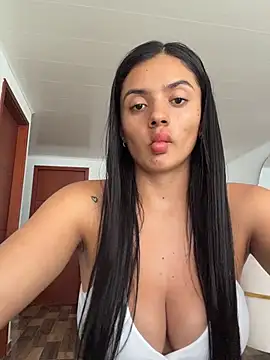 Snapshot of AnaaFaith_ chatting on July 7, 2026, 6:56 pm AnaaFaith online show from July 7, 2026, 6:56 pm