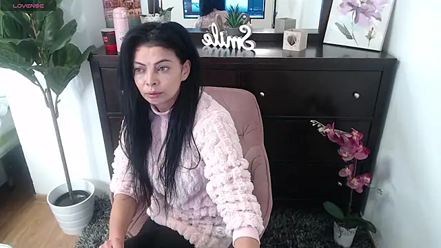 LadyLiia online show from February 22, 2026, 4:57 am