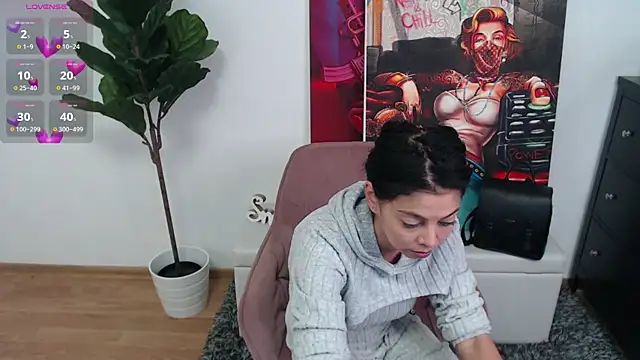 LadyLiia online show from April 28, 2026, 4:06 am