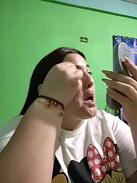 barbielamaravilla11 online show from September 13, 2025, 4:29 pm