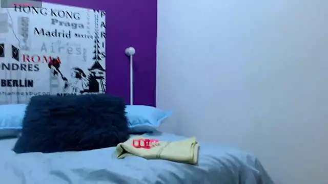 ValentinaMillers  online show from March 7, 2026, 1:52 pm