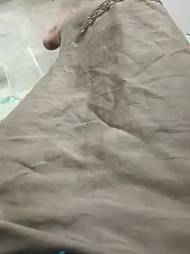 Snapshot of Anamika-singhania chatting on November 3, 2025, 5:03 pm Anamika-singhania online show from November 3, 2025, 5:03 pm