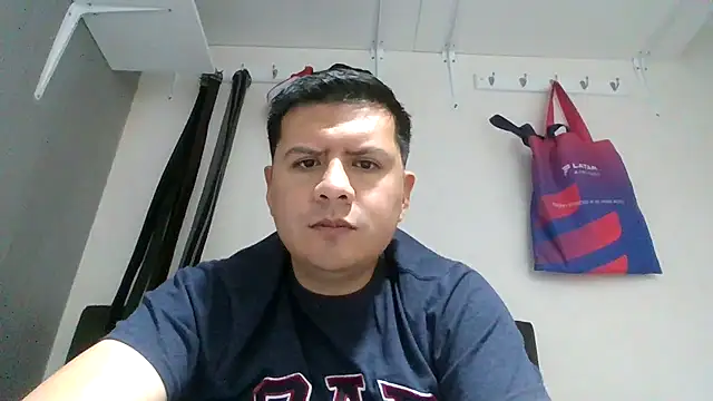 Xxxristiano online show from November 24, 2025, 3:06 am