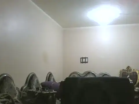 elpoop7305 online show from October 14, 2025, 12:33 am