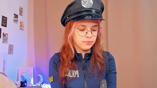 VedaSchulz online show from March 10, 2026, 7:19 pm