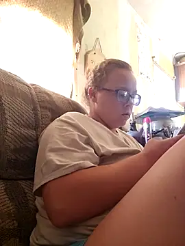 Snapshot of countrymomma chatting on September 18, 2025, 6:54 pm countrymomma online show from September 18, 2025, 6:54 pm