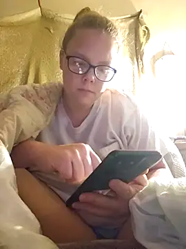 Snapshot of countrymomma chatting on October 2, 2025, 12:45 pm countrymomma online show from October 2, 2025, 12:45 pm