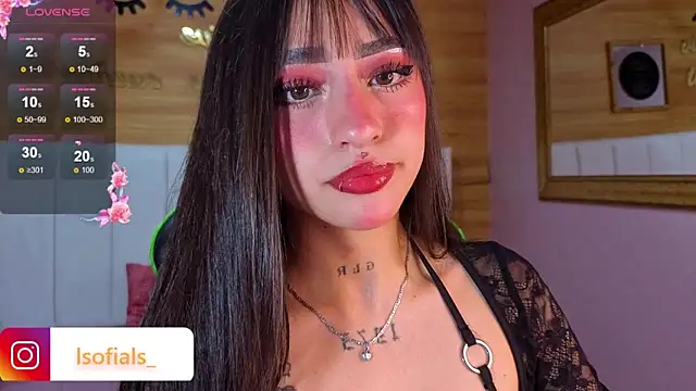 Snapshot of Abril_Velvet_a_ chatting on February 4, 2026, 12:55 pm Abril Velvet a online show from February 4, 2026, 12:55 pm
