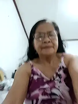 Sweet-Lita50 online show from May 2, 2026, 4:28 am