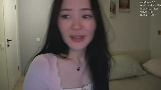 Snapshot of _JiKey_ chatting on January 28, 2025, 6:39 pm JiKey online show from January 28, 2025, 6:39 pm