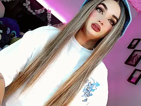 Snapshot of kattie_Sweet_ chatting on November 12, 2025, 1:00 pm kattie Sweet online show from November 12, 2025, 1:00 pm