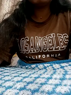 Snapshot of Tulasi_69 chatting on December 17, 2025, 9:48 am Tulasi 69 online show from December 17, 2025, 9:48 am