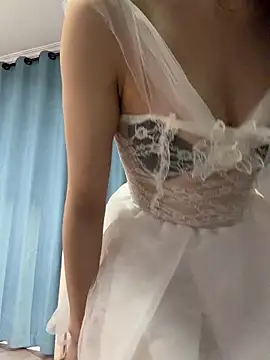 Snapshot of Yiyi-707 chatting on February 25, 2026, 10:25 am Yiyi-707 online show from February 25, 2026, 10:25 am