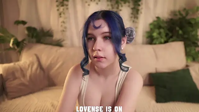 ElizSpieth online show from December 19, 2025, 1:34 am