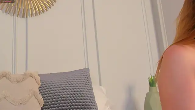 Snapshot of CharlotteBrownn_ chatting on May 12, 2026, 12:30 am CharlotteBrownn online show from May 12, 2026, 12:30 am