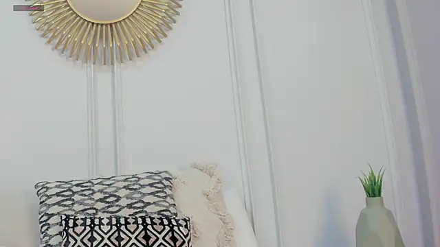 Snapshot of CharlotteBrownn_ chatting on June 14, 2026, 2:20 am CharlotteBrownn online show from June 14, 2026, 2:20 am