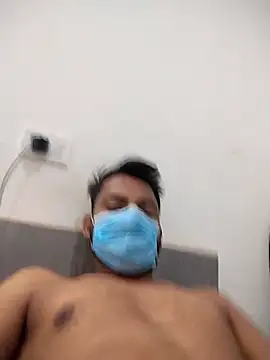 themasklover online show from May 1, 2026, 4:06 am