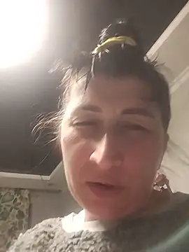 Funny Karina online show from June 5, 2026, 9:20 pm