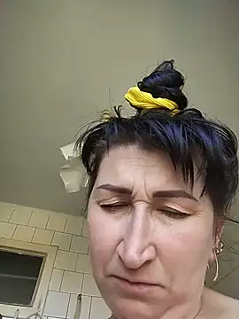 Funny Karina online show from June 12, 2026, 7:29 am