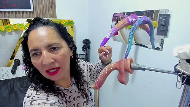 Snapshot of Luna_Naughty1 chatting on May 29, 2026, 7:12 pm Luna Naughty1 online show from May 29, 2026, 7:12 pm