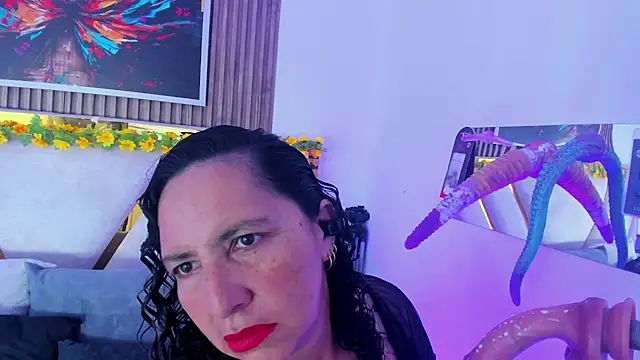 Snapshot of Luna_Naughty1 chatting on June 10, 2026, 9:19 am Luna Naughty1 online show from June 10, 2026, 9:19 am