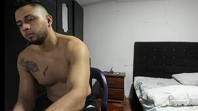 Ryan xc1 online show from November 5, 2025, 2:22 am