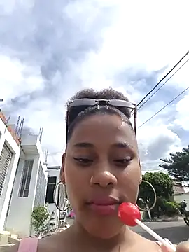 Snapshot of Mia-sensual chatting on September 20, 2025, 7:15 pm Mia-sensual online show from September 20, 2025, 7:15 pm