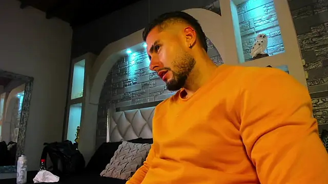 Snapshot of dominic_de_luca chatting on September 29, 2025, 2:06 am dominic de luca online show from September 29, 2025, 2:06 am