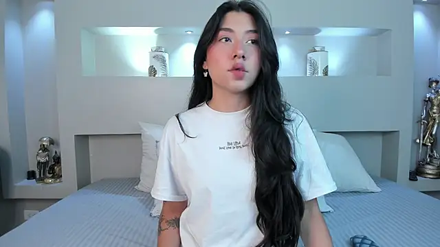 Snapshot of MeryCoors chatting on September 19, 2025, 1:01 pm MeryCoors online show from September 19, 2025, 1:01 pm