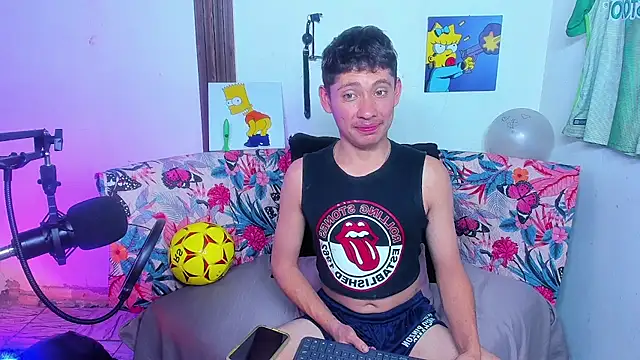 Snapshot of elfernh chatting on September 30, 2025, 5:34 am elfernh online show from September 30, 2025, 5:34 am