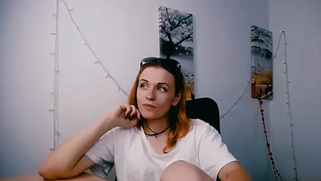 PeppyMia online show from July 6, 2026, 6:21 am