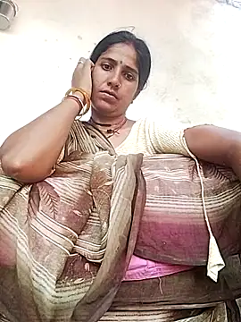 Snapshot of MISS-KAYA chatting on June 19, 2026, 1:43 am MISS-KAYA online show from June 19, 2026, 1:43 am