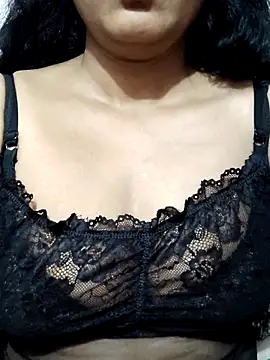 spicysuhana online show from February 23, 2026, 5:43 pm