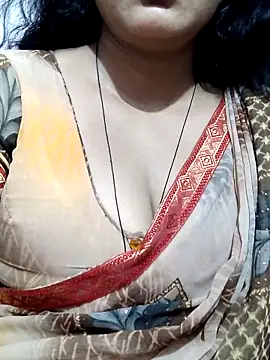 Snapshot of spicysuhana chatting on June 5, 2026, 1:17 pm spicysuhana online show from June 5, 2026, 1:17 pm