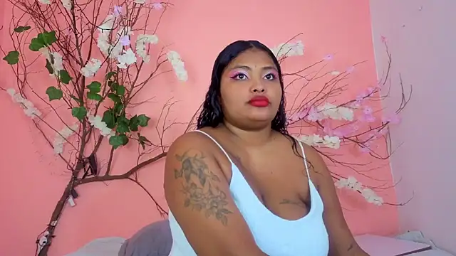 Cristal hott1 online show from February 12, 2026, 9:59 am